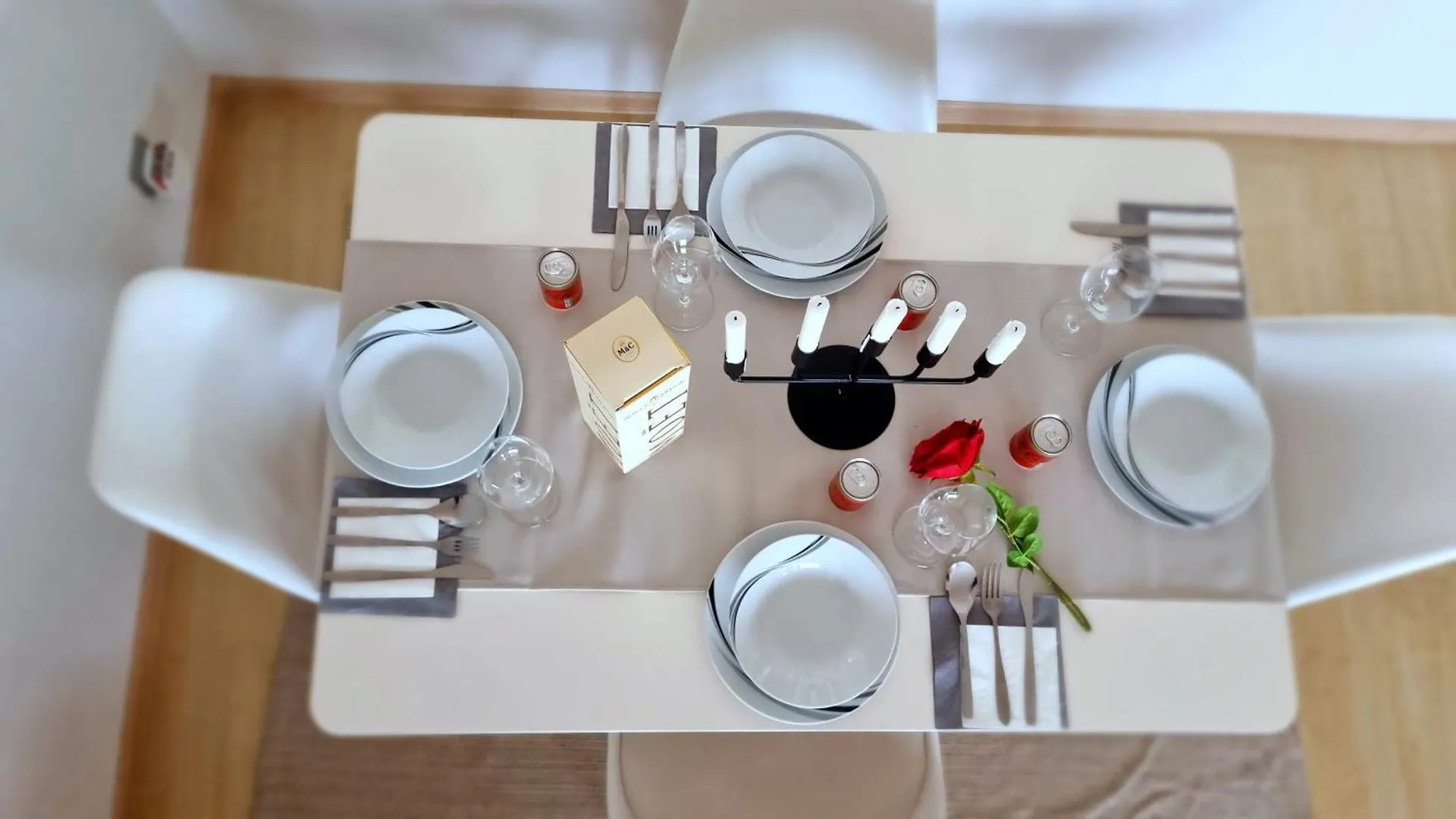 Smart-Schoen-Guenstig,Naehe U1 & Park And Ride ! Vienna Apartment